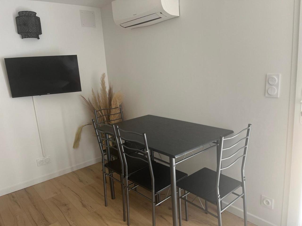Charmant Et Confortable Appartement Narbona Exterior foto